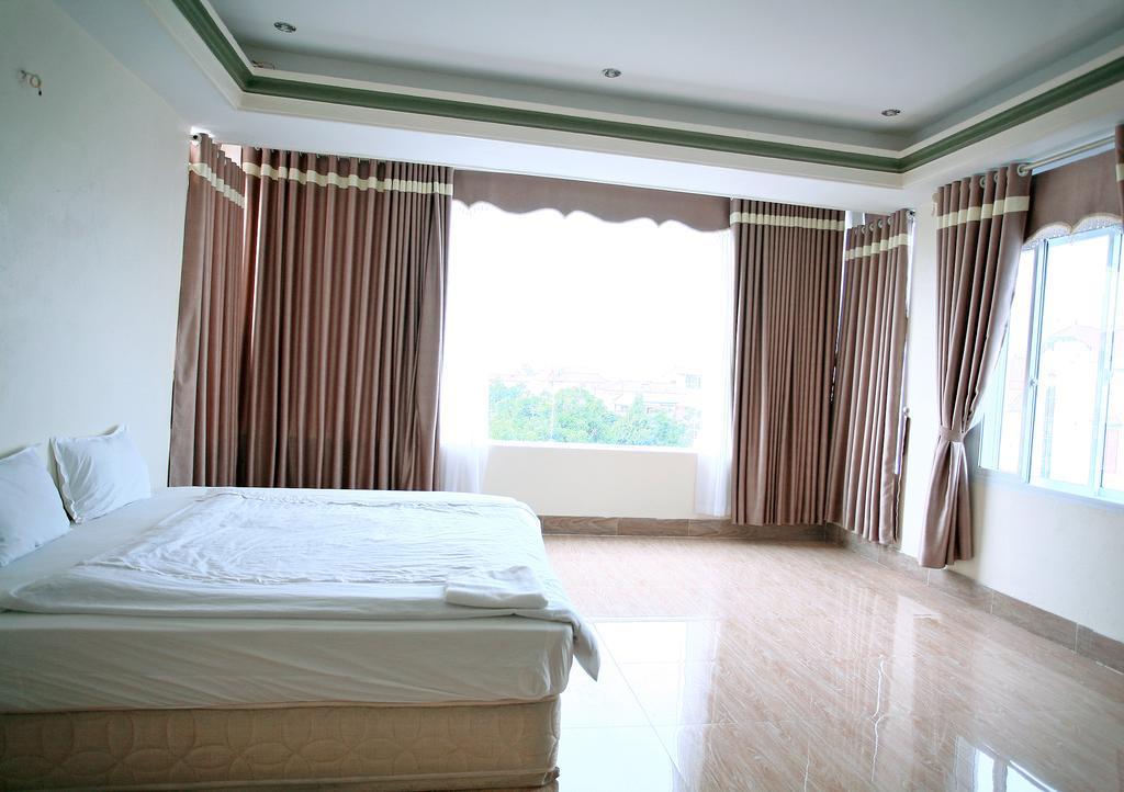 Avi Airport Hotel Hanoj Pokoj fotografie